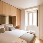Casas Na Portuguesa - Bica Chiado リスボン