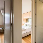 Casas Na Portuguesa - Bica Chiado アパート リスボン