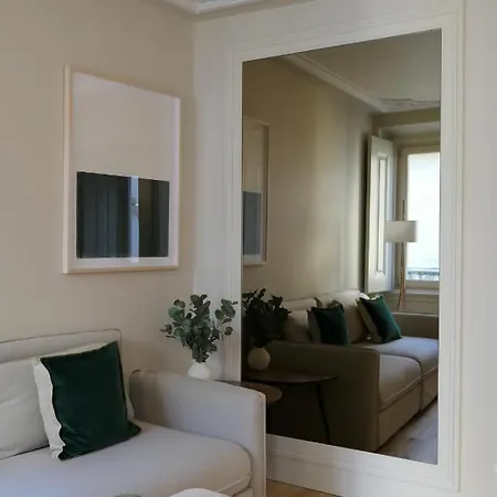 아파트 Casas Na Portuguesa - Bica Chiado