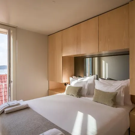 Casas Na Portuguesa - Bica Chiado 아파트 리스본