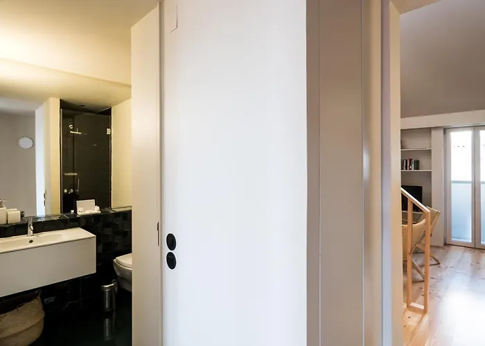 Casas Na Portuguesa - Bica Chiado Appartamento
