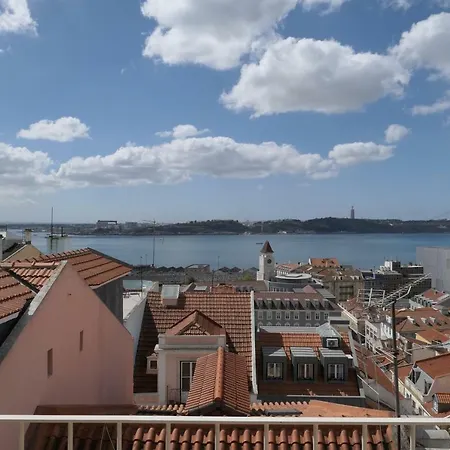 Casas Na Portuguesa - Bica Chiado Apartmán *