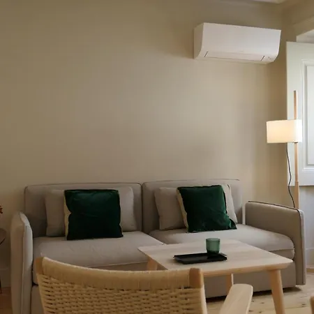 Casas Na Portuguesa - Bica Chiado Διαμέρισμα *