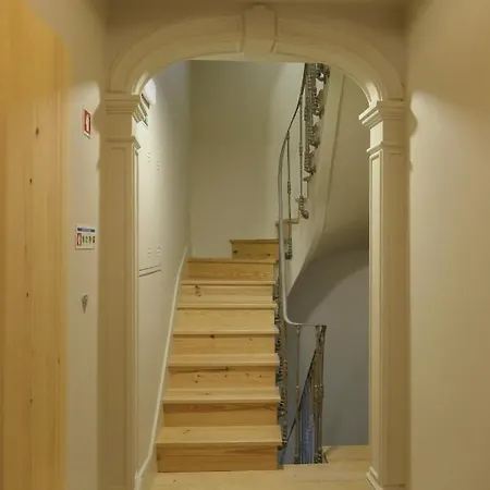 Casas Na Portuguesa - Bica Chiado Apartment *
