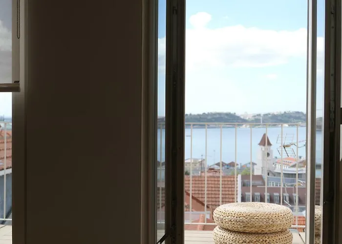 아파트 Casas Na Portuguesa - Bica Chiado