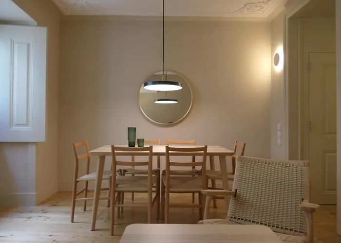 아파트 Casas Na Portuguesa - Bica Chiado *