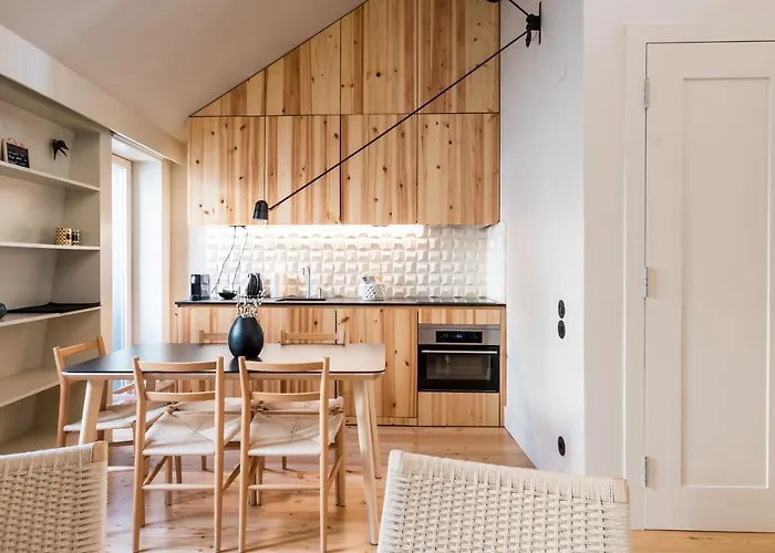 Casas Na Portuguesa - Bica Chiado * 리스본